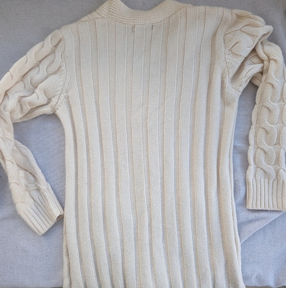Long Chunky Cable Knit Cream Colored Cardigan Sweater Size Smallby Pretty Garden - Picture 4 of 5